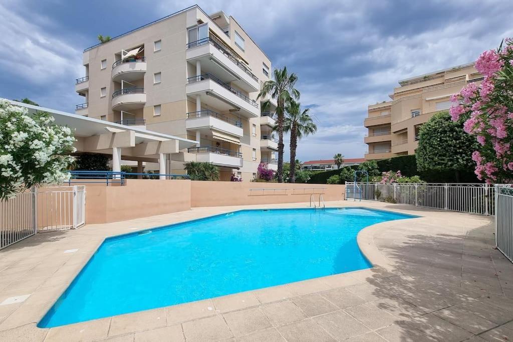 Caresse D'azur - Classe 2 Etoiles