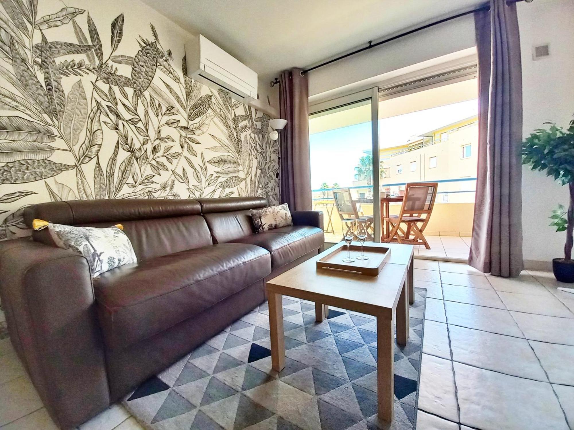 Appartement Caresse D'azur - Classe 2 Etoiles *