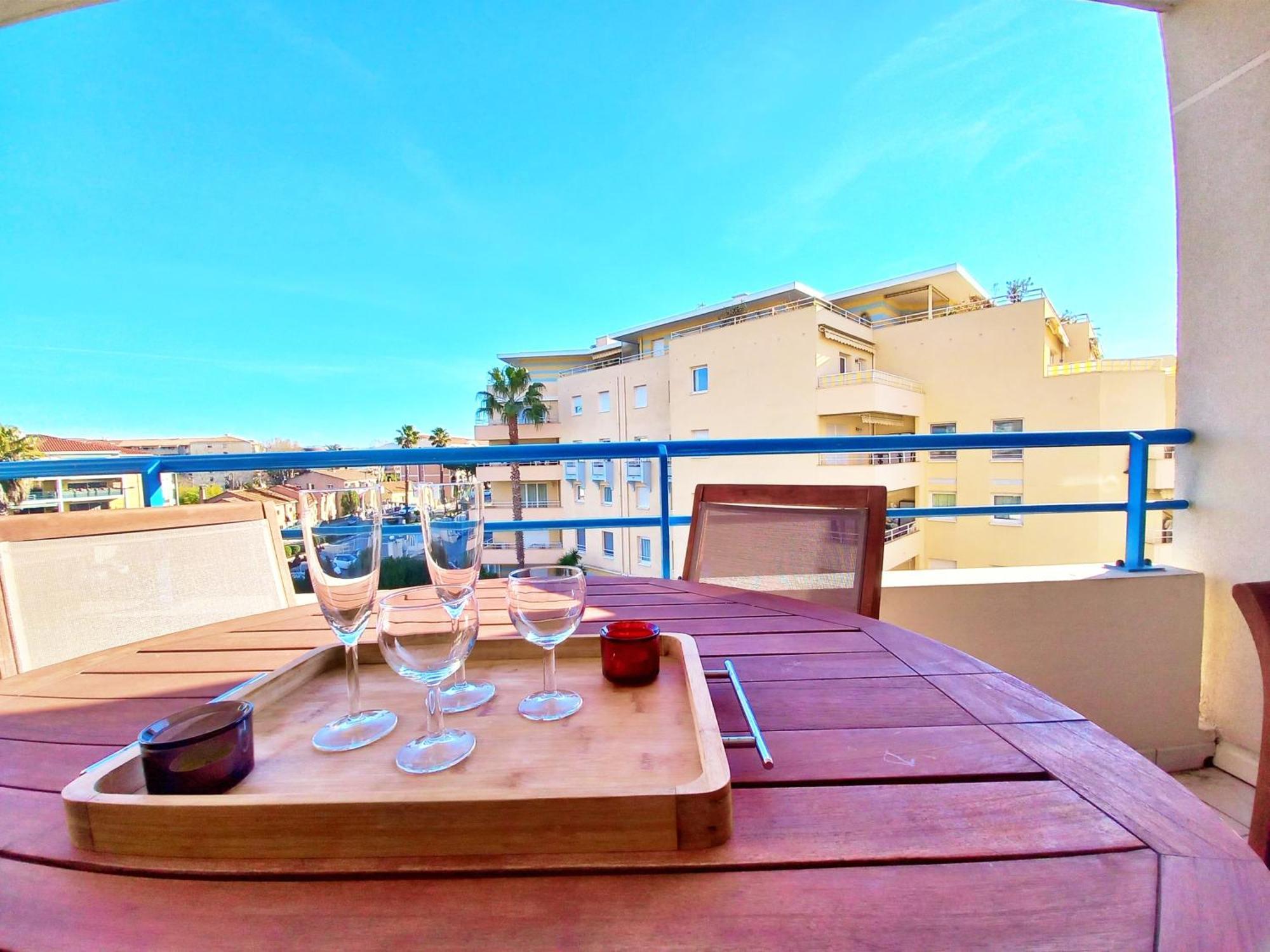 Appartement Caresse D'azur - Classe 2 Etoiles