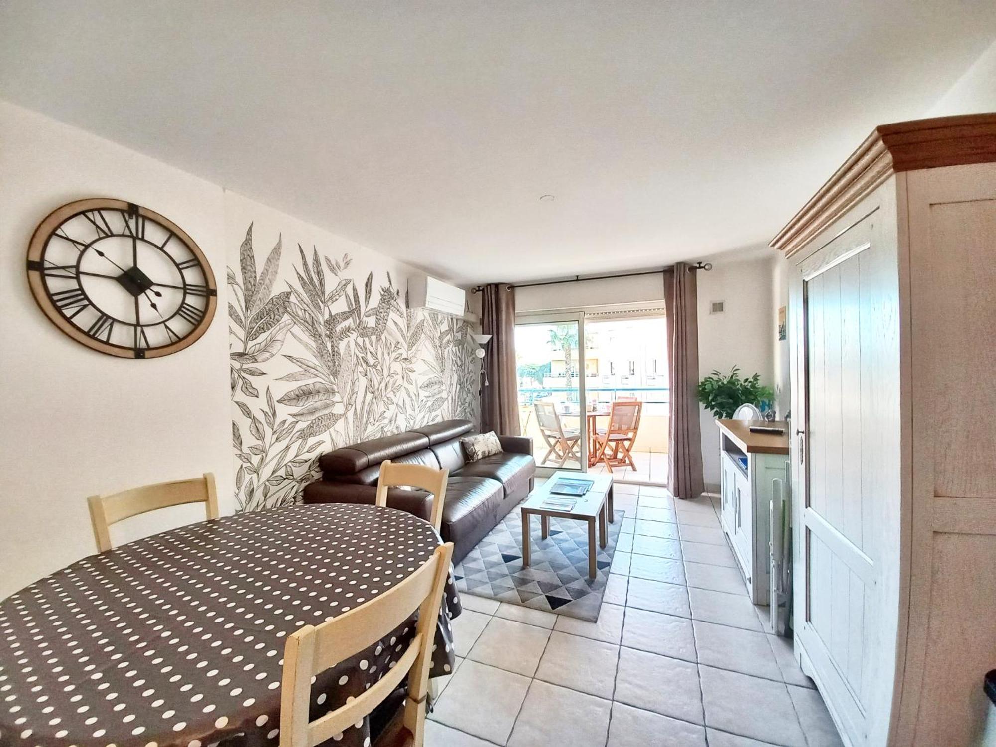 Caresse D'azur - Classe 2 Etoiles Appartement *